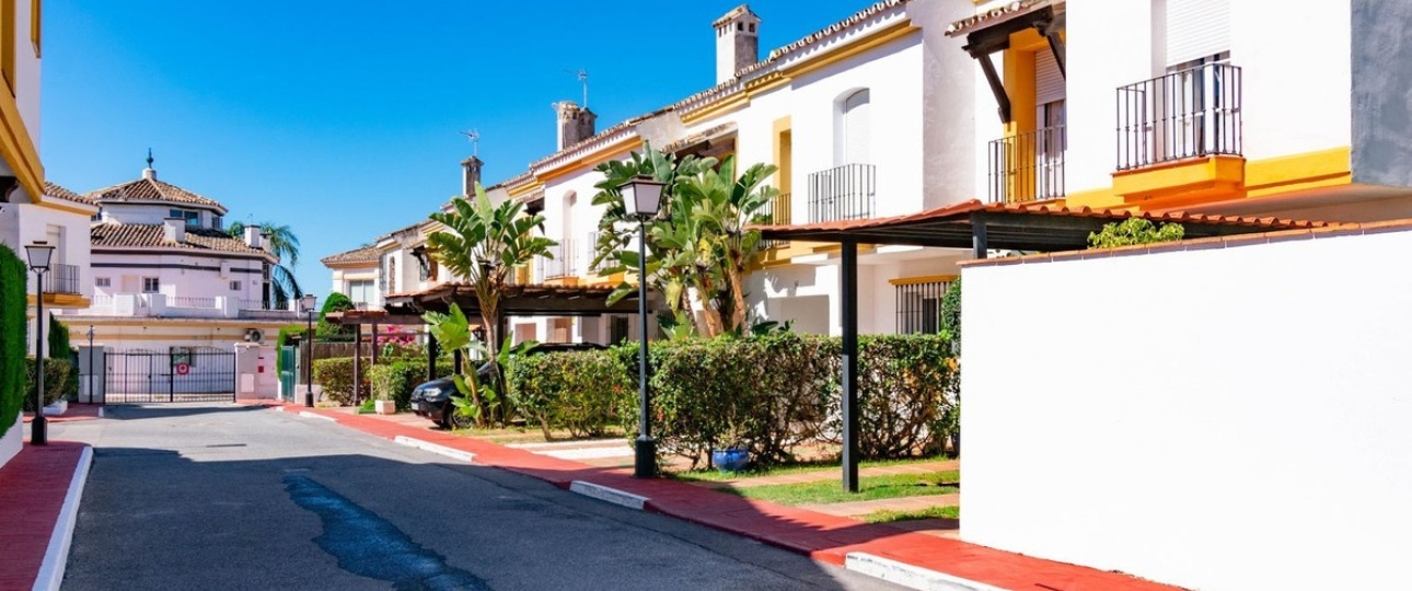 Wiederverkauf - Town house - Estepona - Estepona Centro