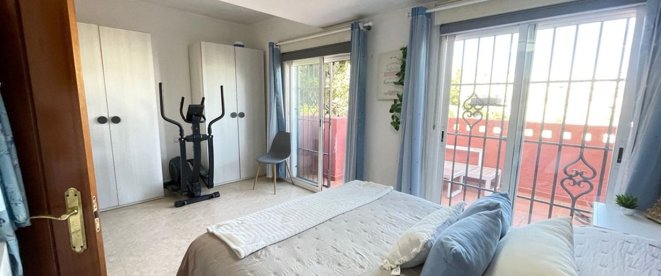 Wiederverkauf - Town house - Estepona - Estepona Centro