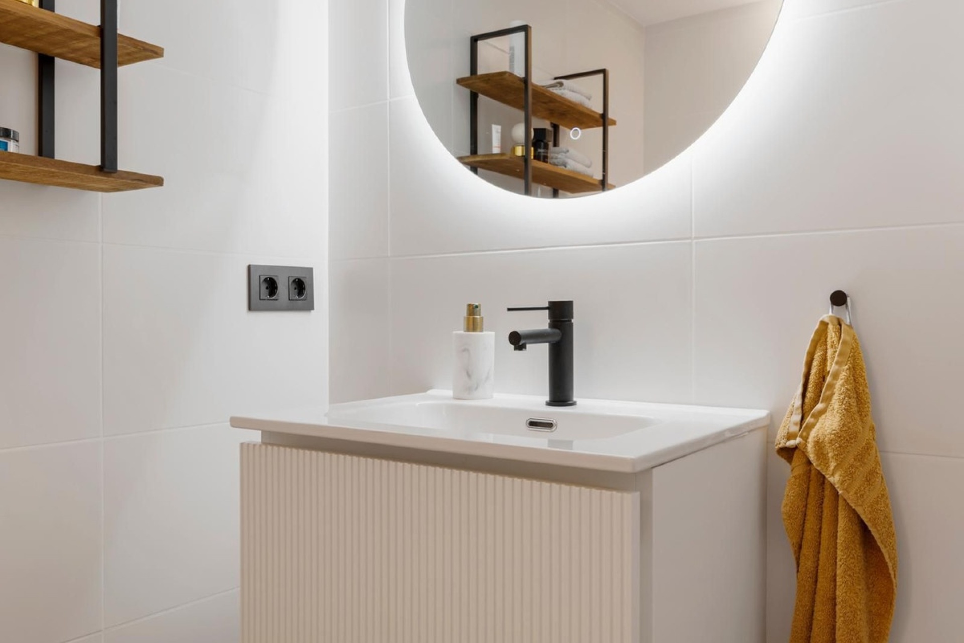 Wiederverkauf - Town house - Estepona - Estepona Centro