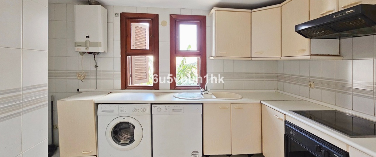 Wiederverkauf - Town house - Estepona - Estepona Centro