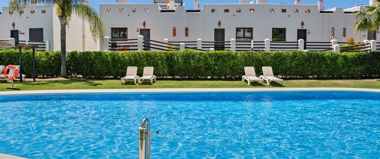 Wiederverkauf - Town house - Estepona - Estepona Centro