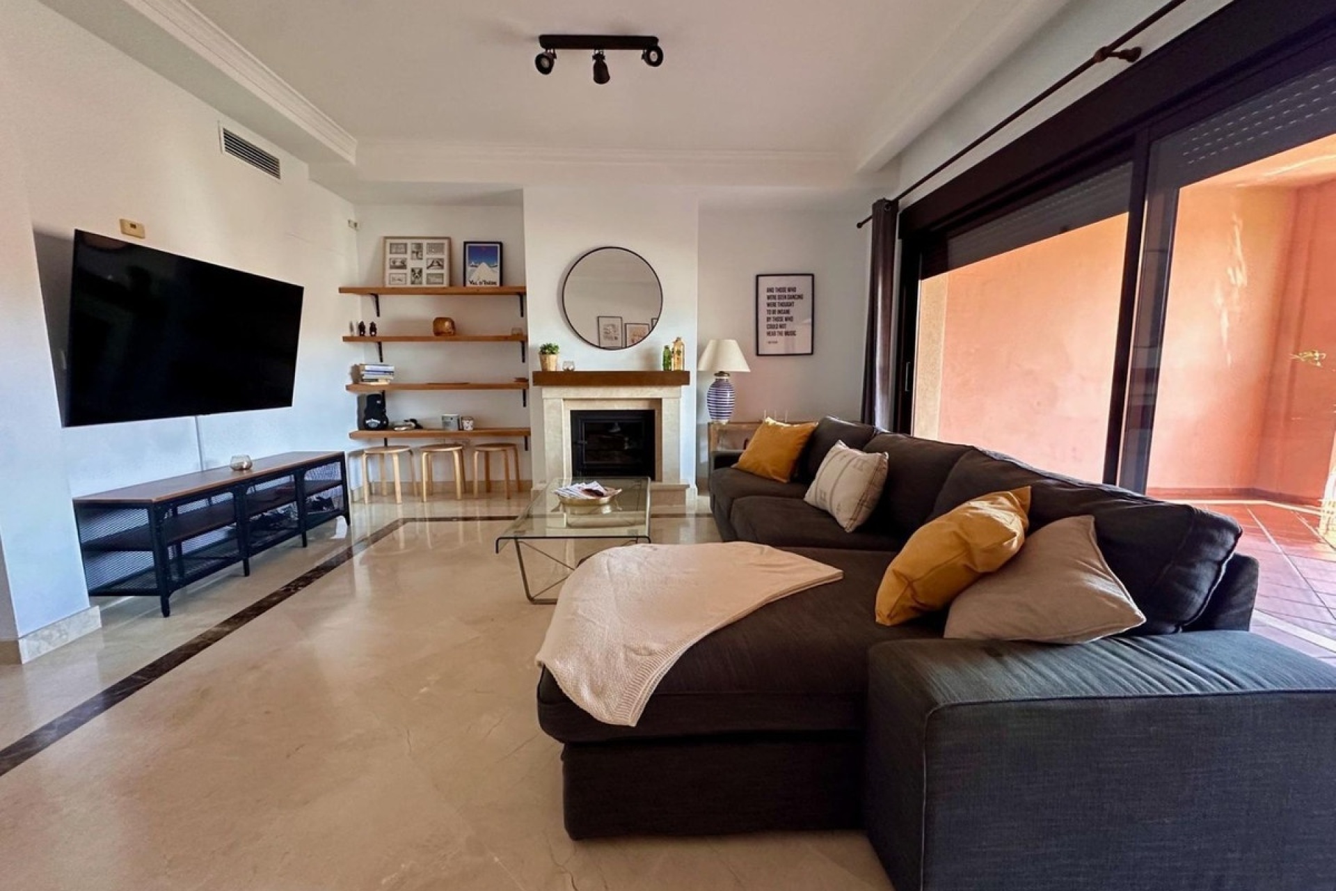 Wiederverkauf - Town house - Estepona - Estepona Centro