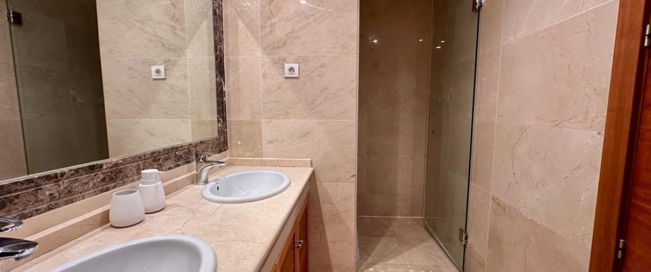 Wiederverkauf - Town house - Estepona - Estepona Centro