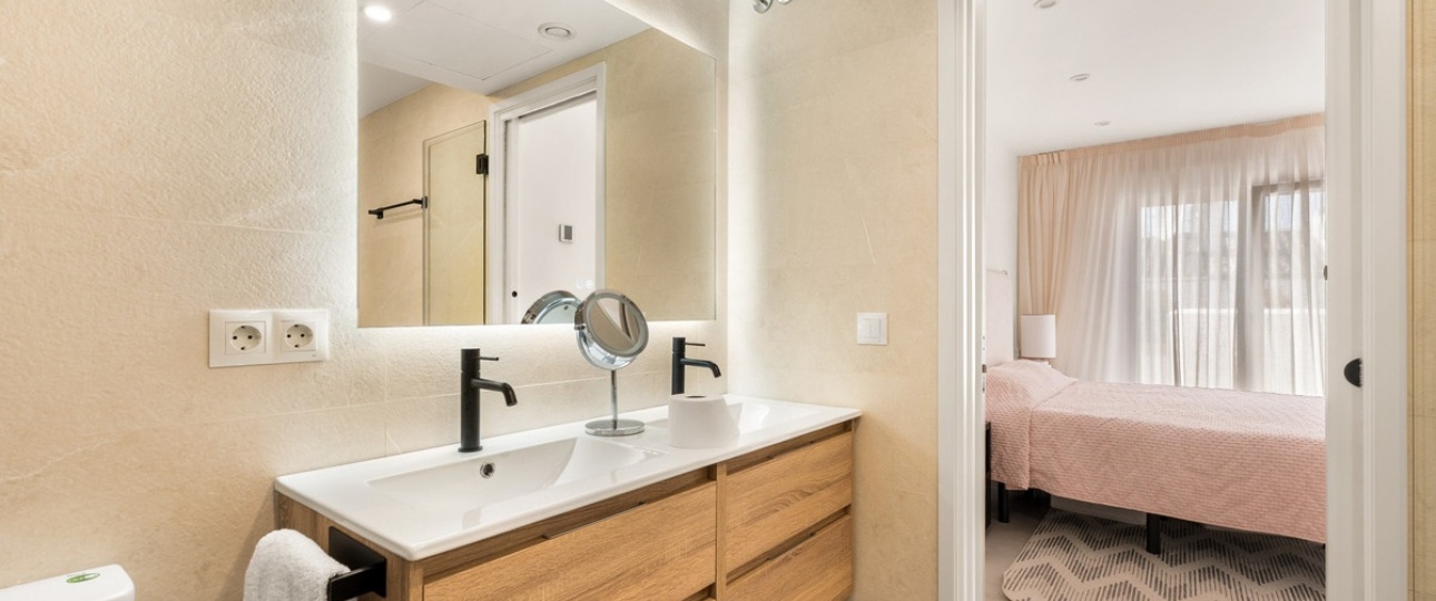 Wiederverkauf - Town house - Estepona - Estepona Centro