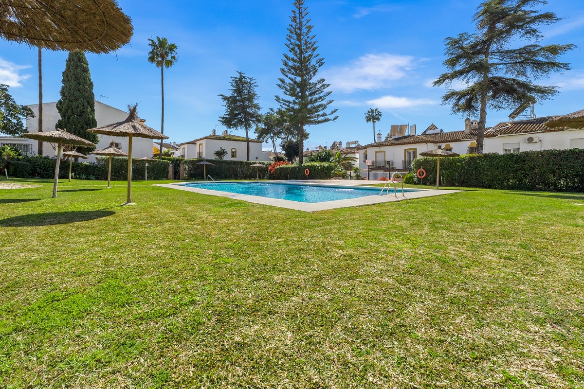 Wiederverkauf - Town house - Estepona - Estepona Centro