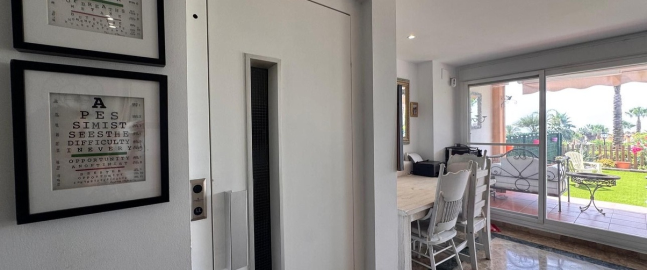 Wiederverkauf - Town house - Estepona - Estepona Centro