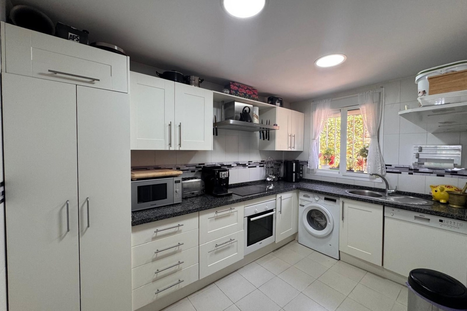 Wiederverkauf - Town house - Estepona - Estepona Centro