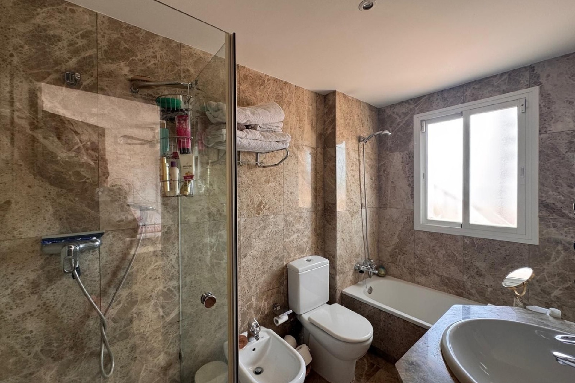 Wiederverkauf - Town house - Estepona - Estepona Centro