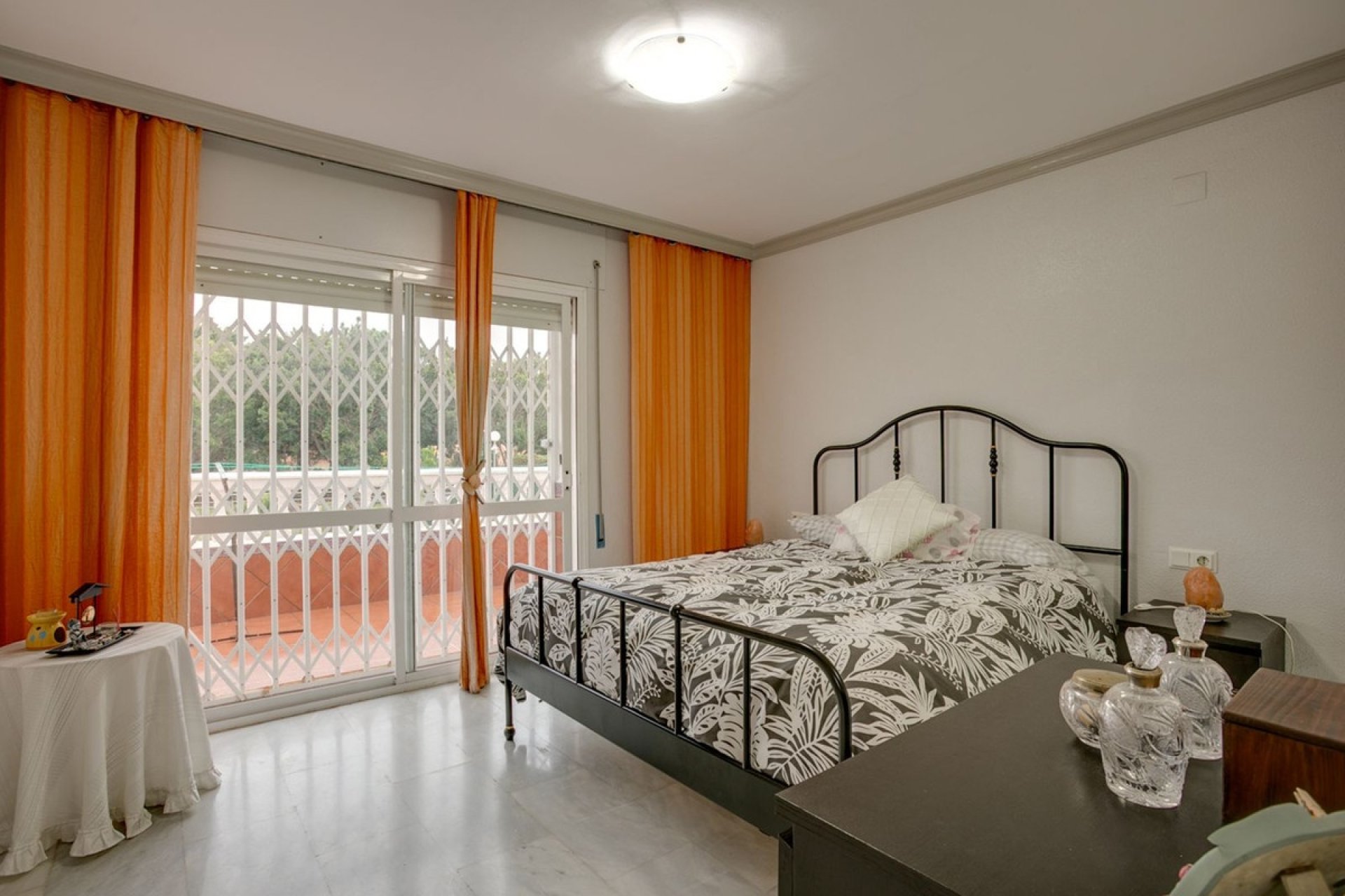 Wiederverkauf - Town house - Estepona - Estepona Centro