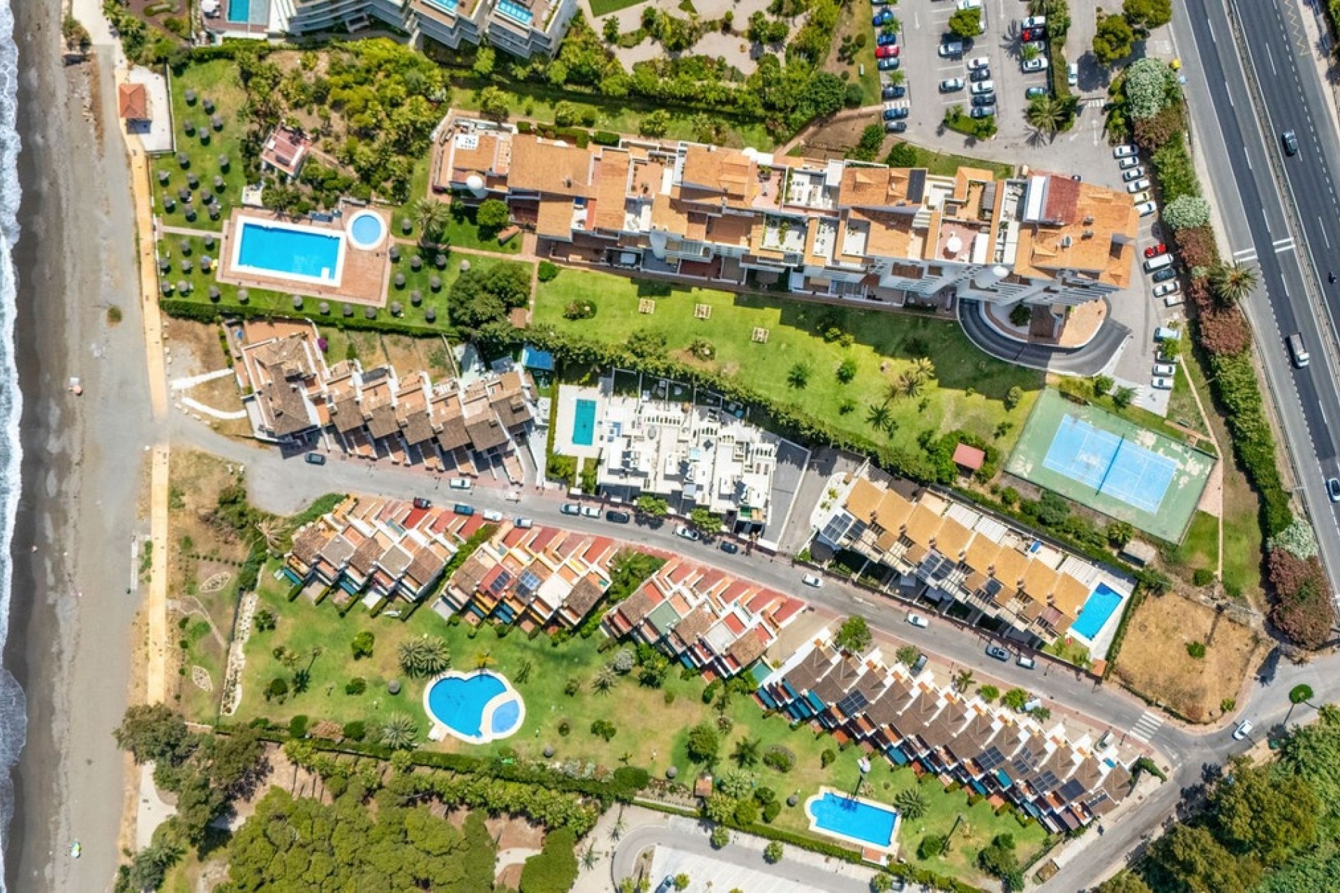 Wiederverkauf - Town house - Estepona - Estepona Centro