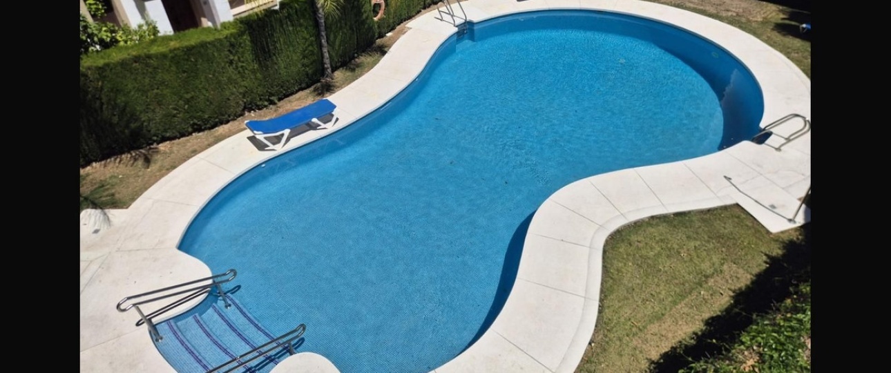 Wiederverkauf - Town house - Estepona - Estepona Centro