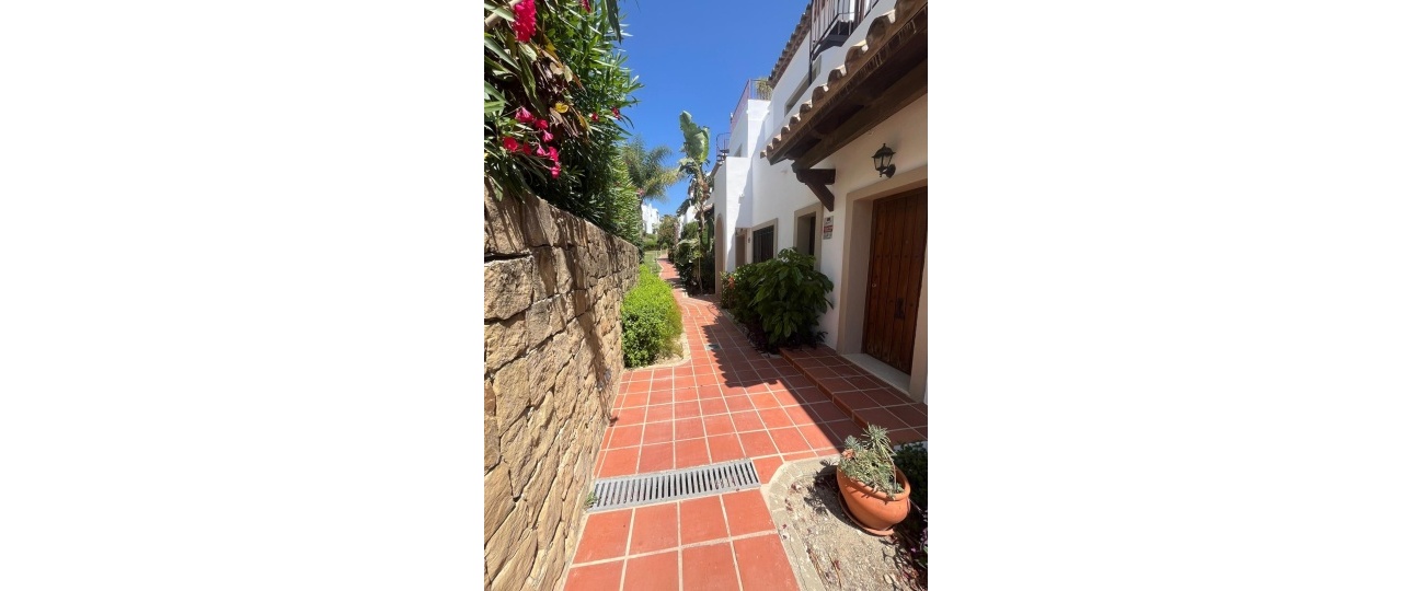 Wiederverkauf - Town house - Estepona - Estepona Centro