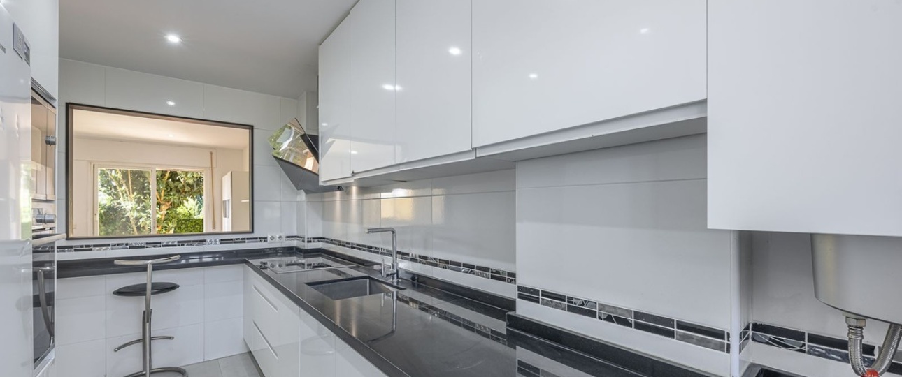 Wiederverkauf - Town house - Estepona - Estepona Centro