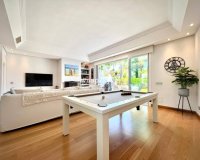 Wiederverkauf - Town house - Estepona - Estepona Centro