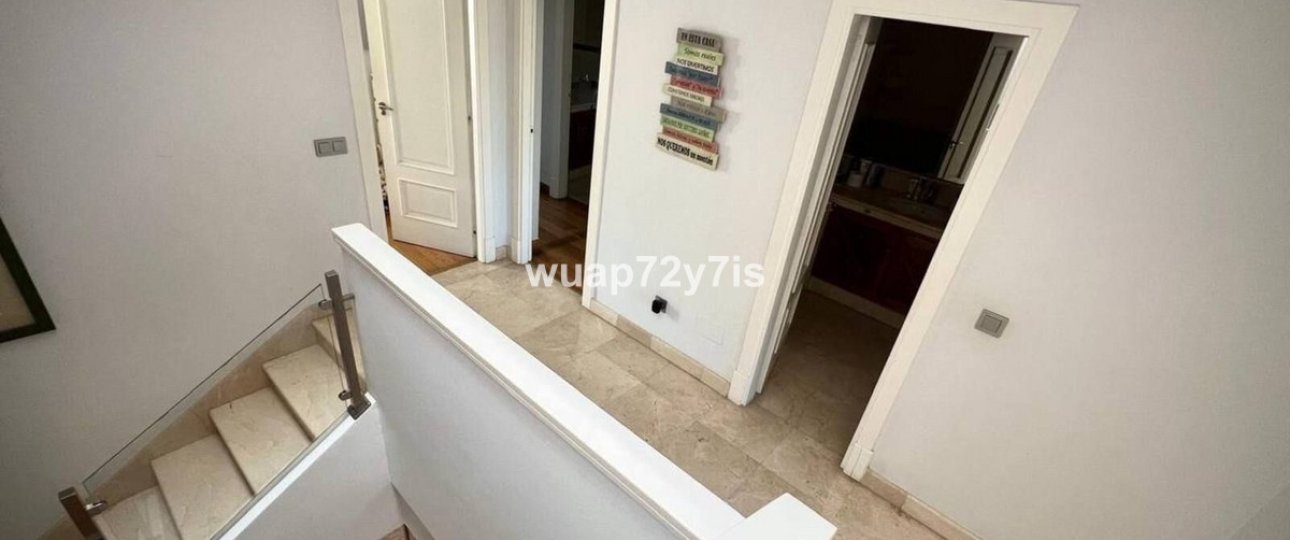 Wiederverkauf - Town house - Estepona - Estepona Centro