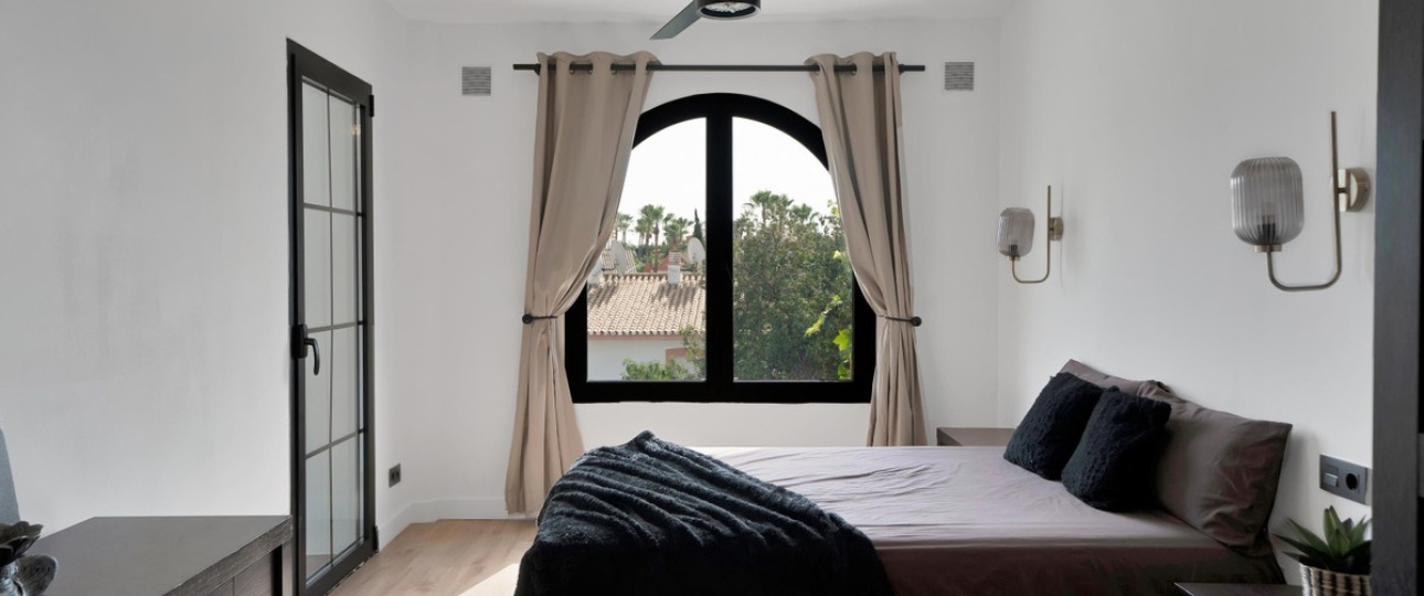 Wiederverkauf - Town house - Estepona - Estepona Centro