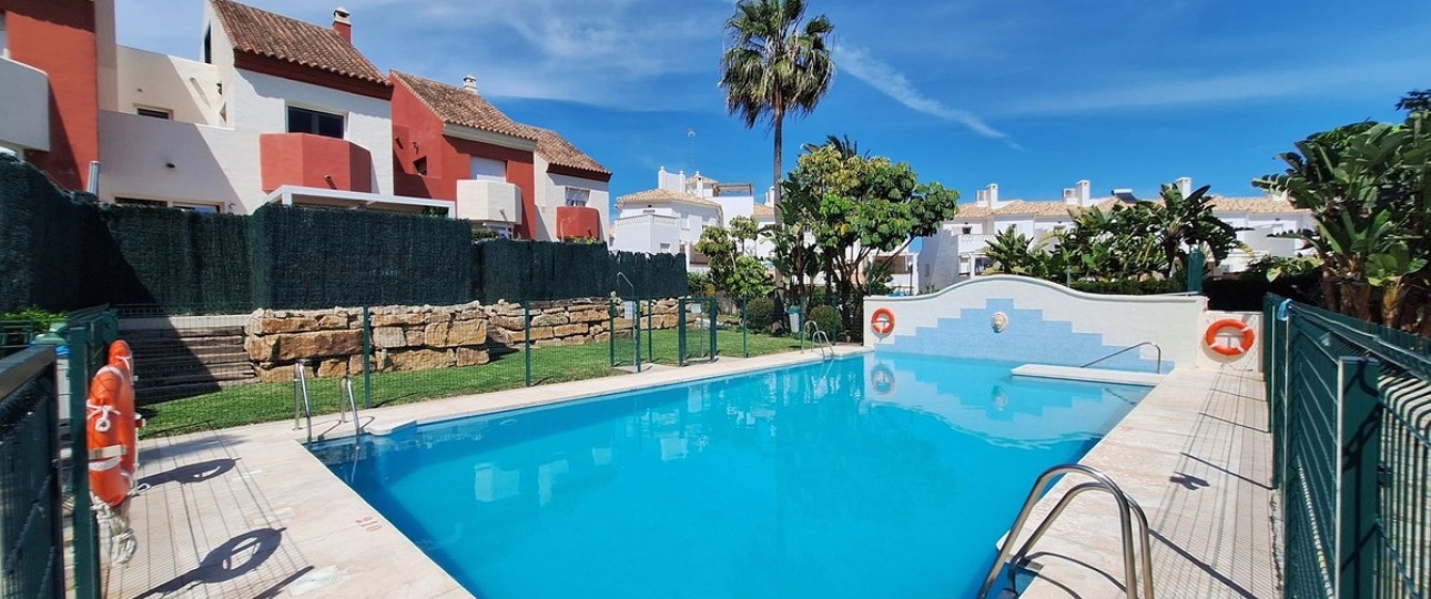 Wiederverkauf - Town house - Estepona - Estepona Centro