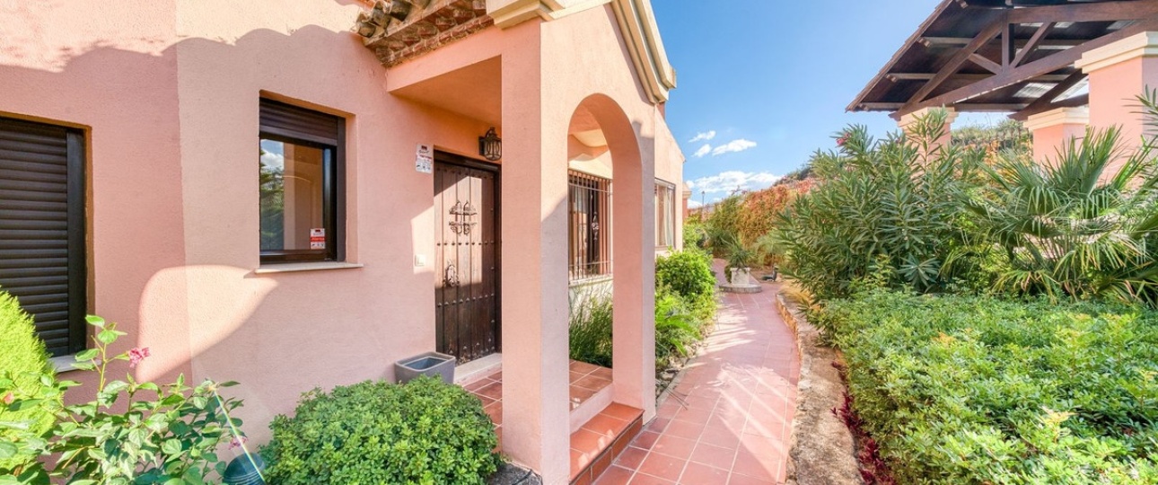 Wiederverkauf - Town house - Estepona - Estepona Centro