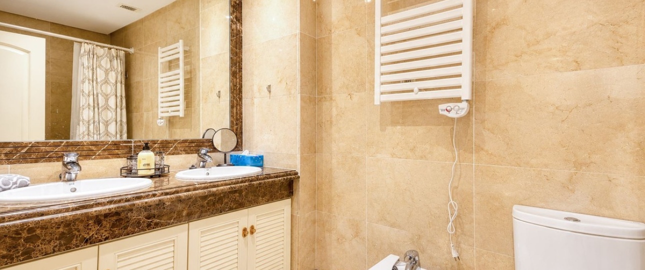 Wiederverkauf - Town house - Estepona - Estepona Centro