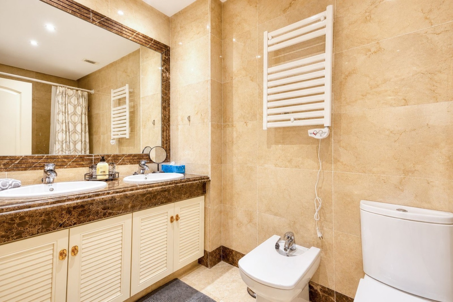 Wiederverkauf - Town house - Estepona - Estepona Centro