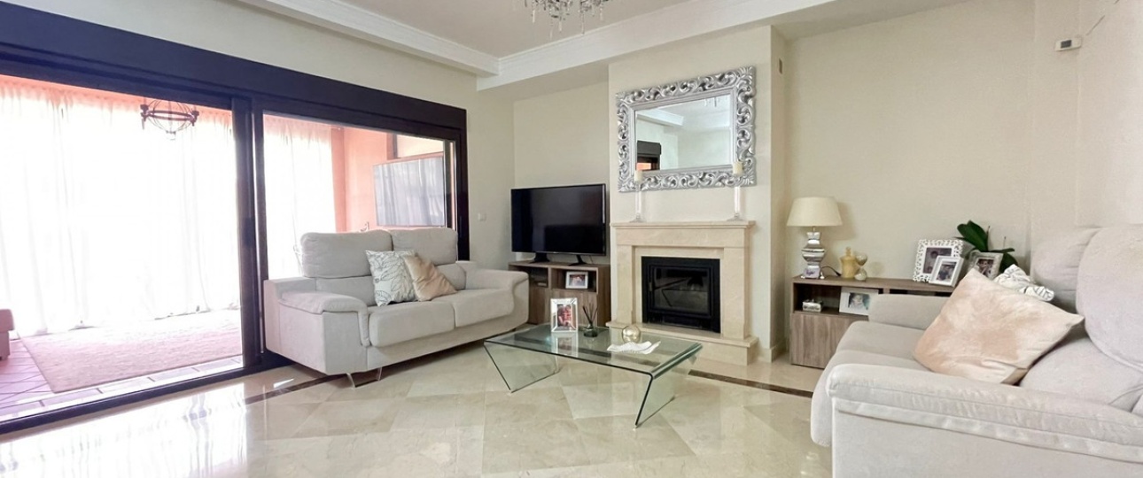 Wiederverkauf - Town house - Estepona - Estepona Centro
