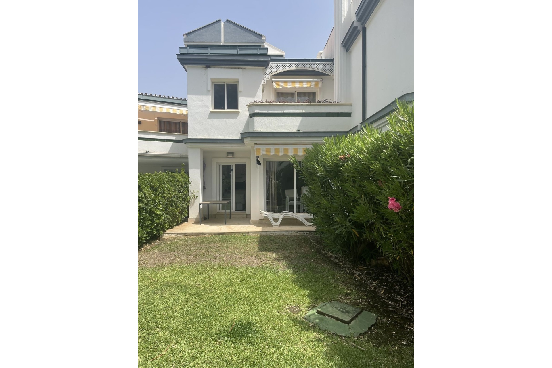 Wiederverkauf - Town house - Estepona - Estepona Centro