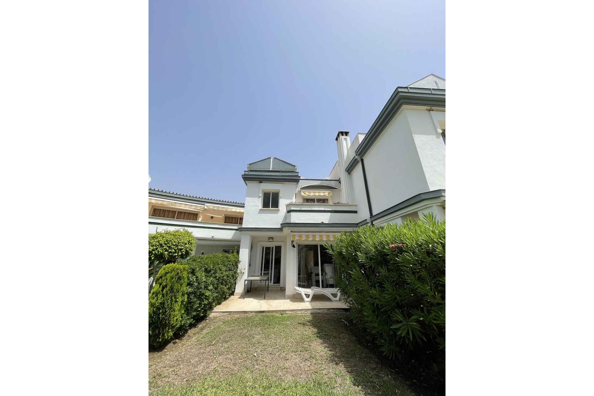 Wiederverkauf - Town house - Estepona - Estepona Centro