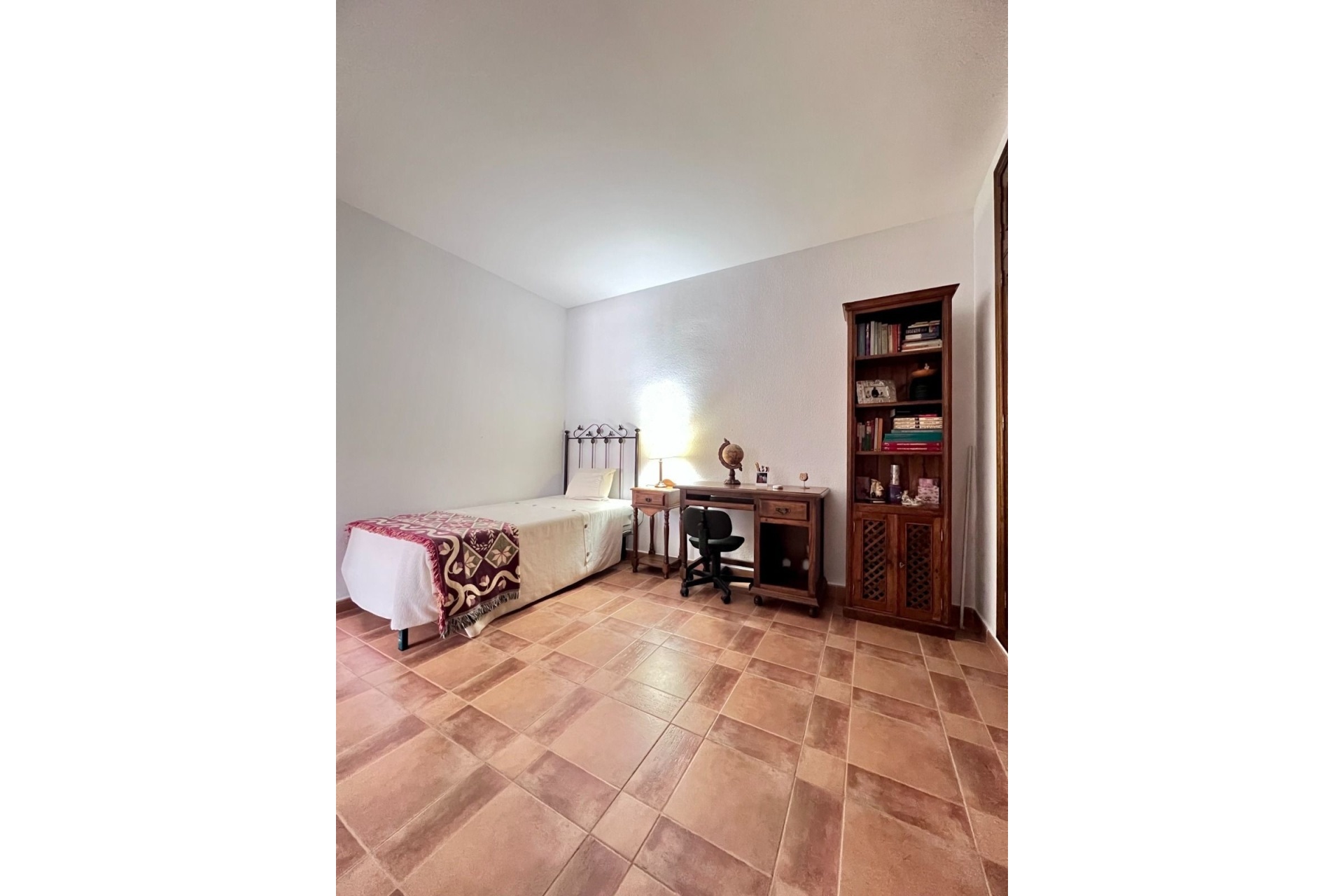 Wiederverkauf - Town house - Estepona - Estepona Centro