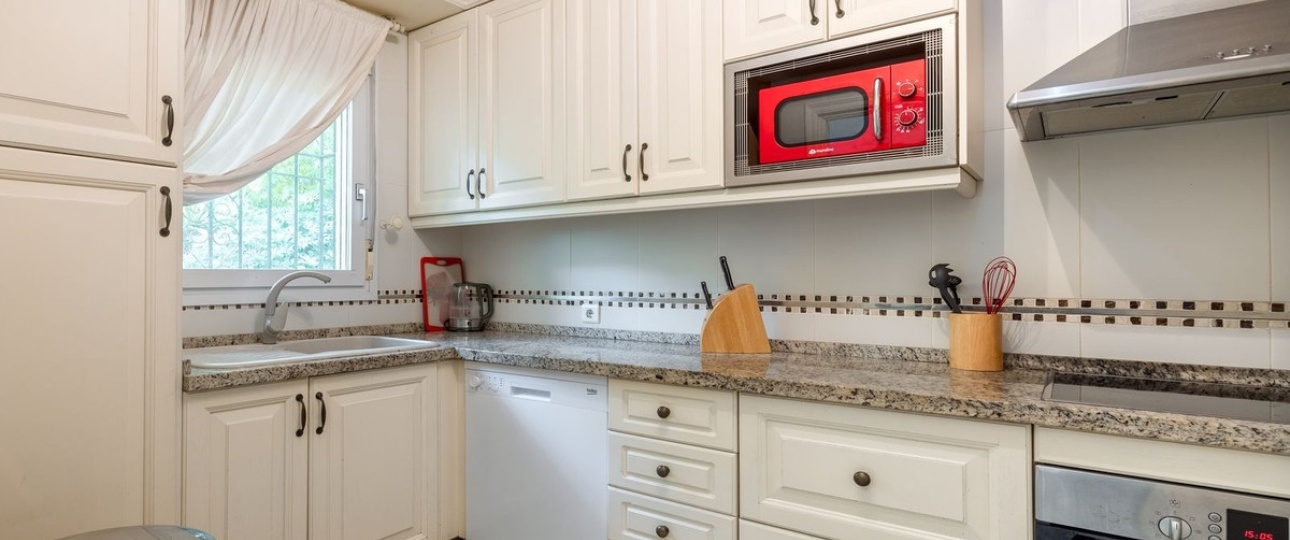 Wiederverkauf - Town house - Estepona - Estepona Centro