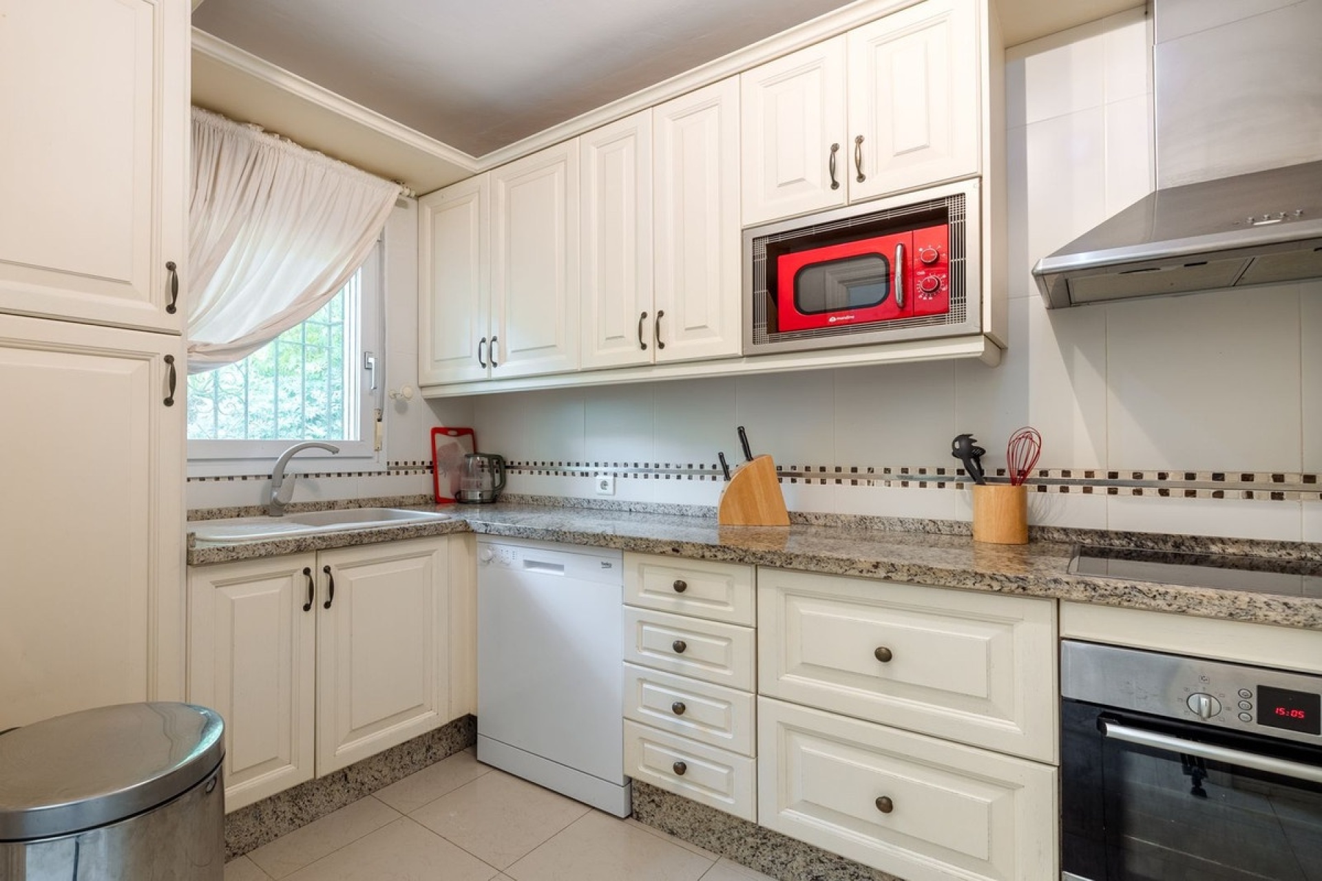 Wiederverkauf - Town house - Estepona - Estepona Centro