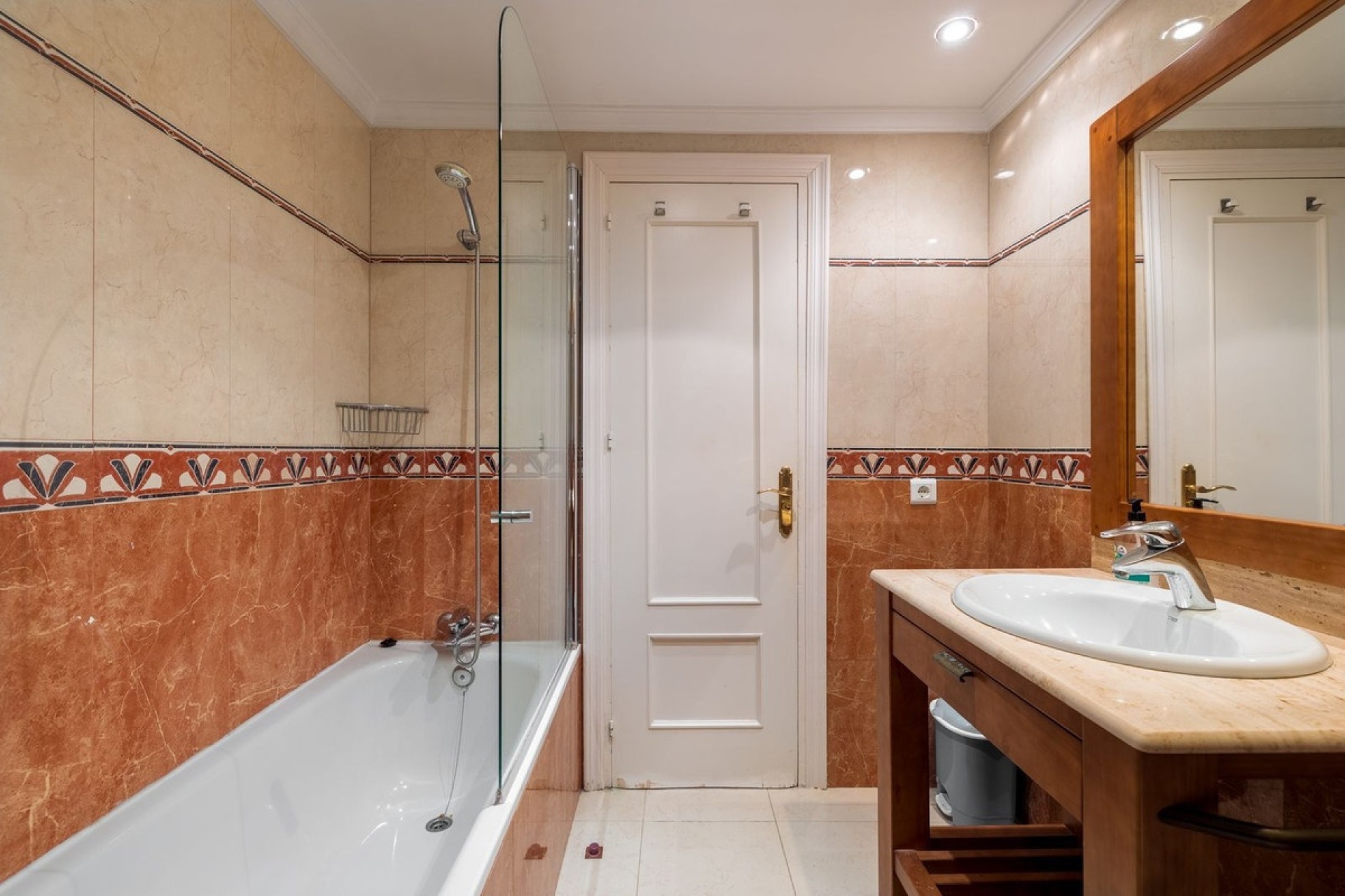 Wiederverkauf - Town house - Estepona - Estepona Centro
