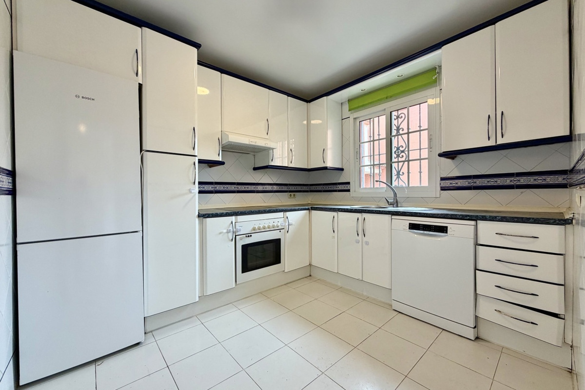 Wiederverkauf - Town house - Estepona - Estepona Centro