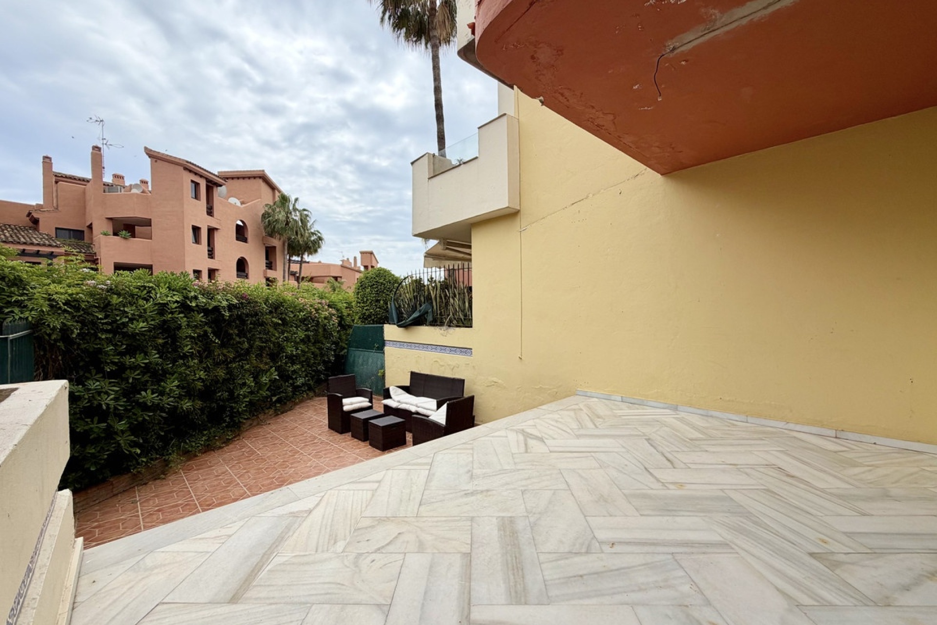 Wiederverkauf - Town house - Estepona - Estepona Centro