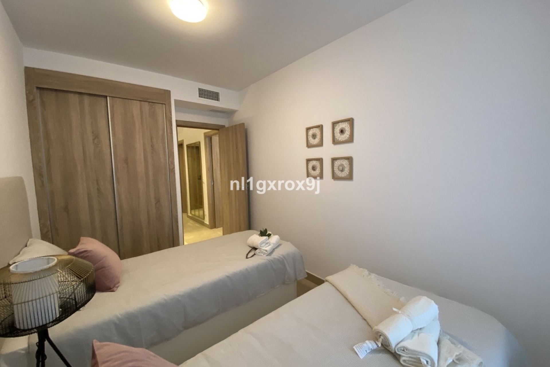 Wiederverkauf - Town house - Estepona - Estepona Centro