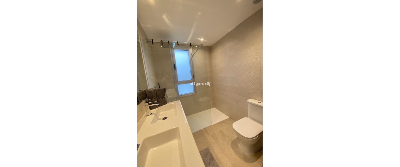 Wiederverkauf - Town house - Estepona - Estepona Centro