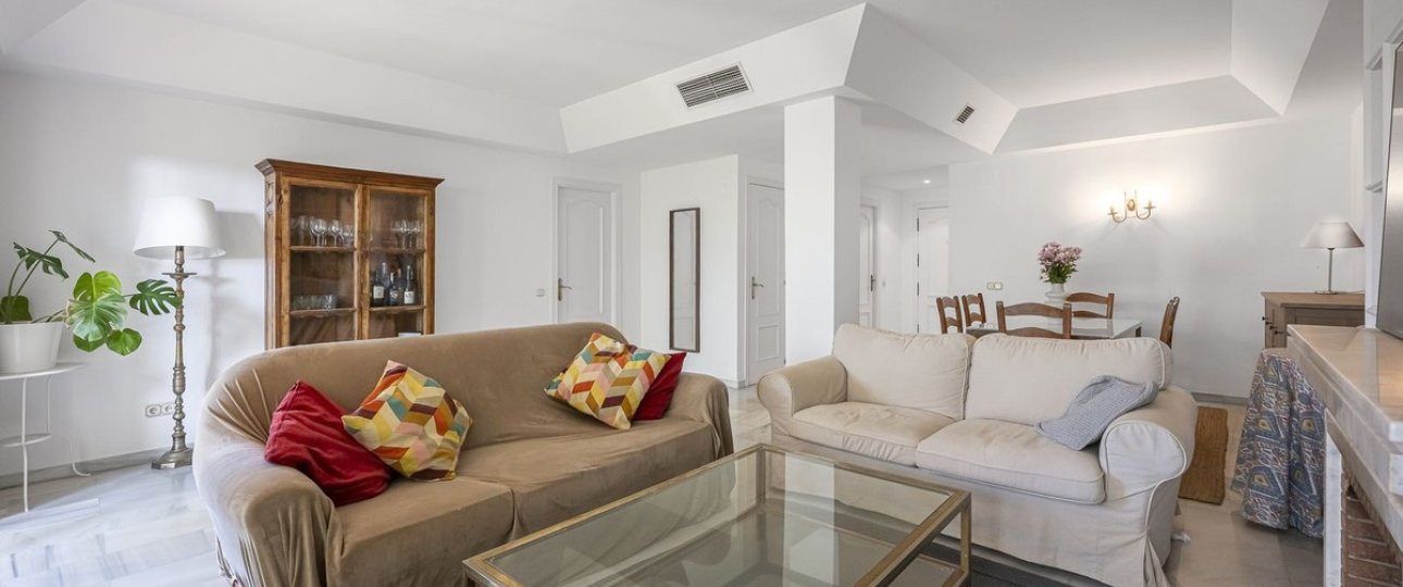 Wiederverkauf - Town house - Estepona - Estepona Centro