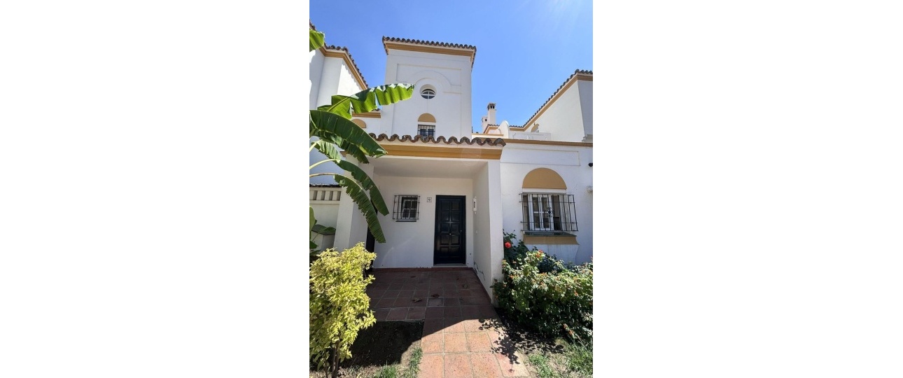 Wiederverkauf - Town house - Estepona - Estepona Centro