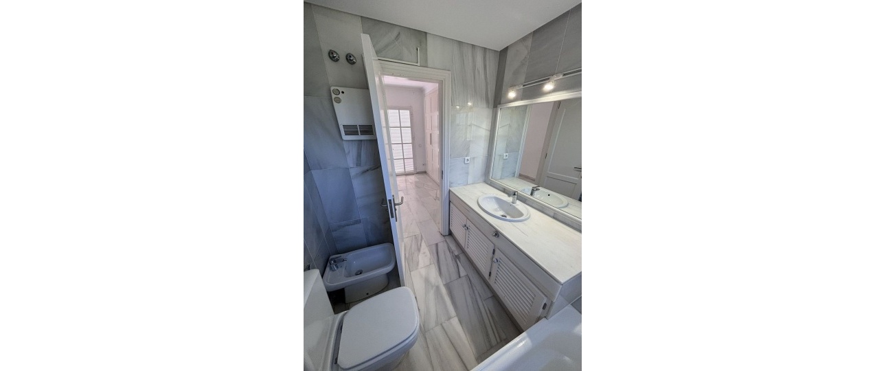Wiederverkauf - Town house - Estepona - Estepona Centro