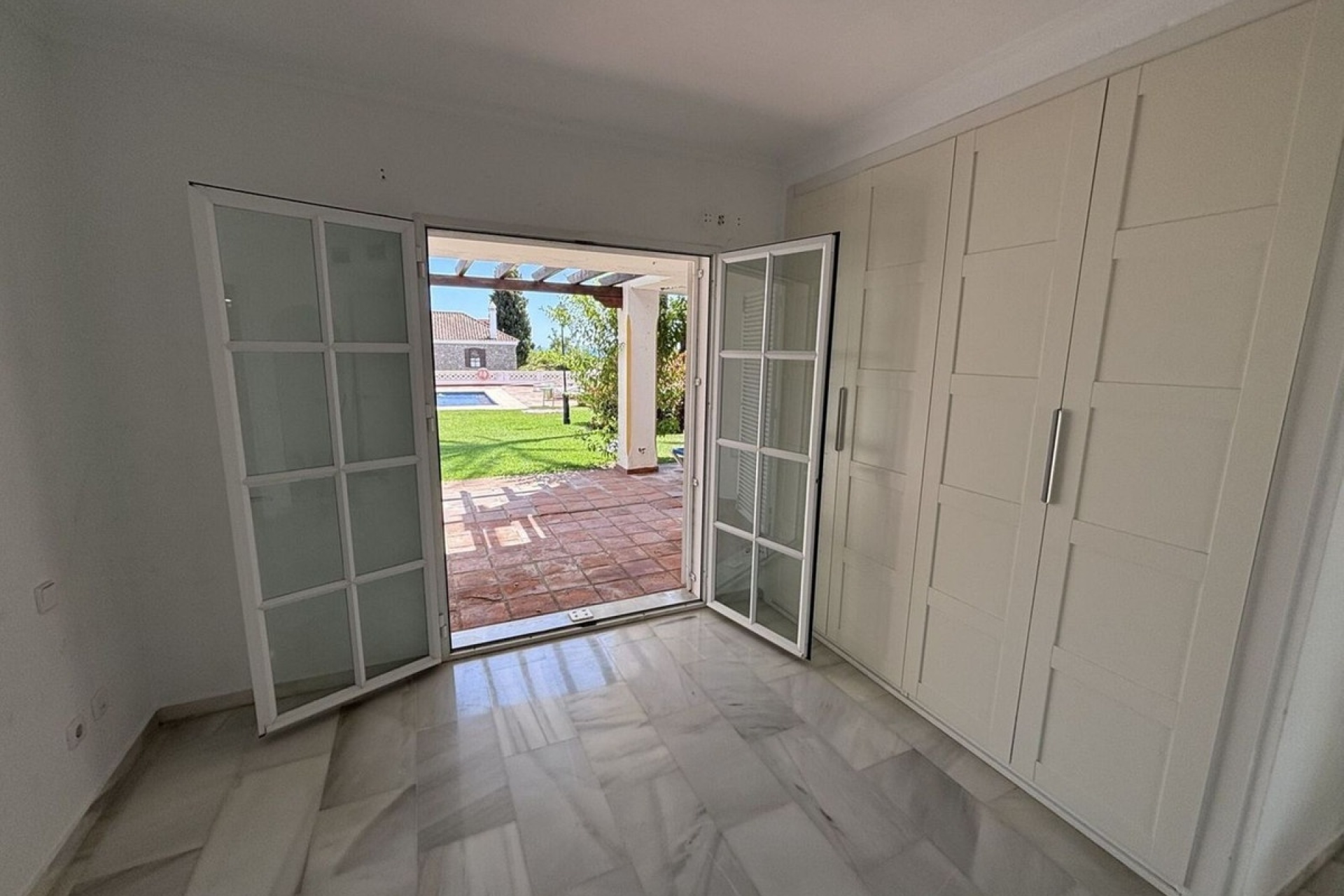 Wiederverkauf - Town house - Estepona - Estepona Centro