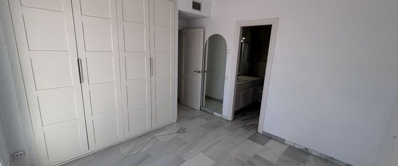 Wiederverkauf - Town house - Estepona - Estepona Centro