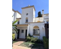 Wiederverkauf - Town house - Estepona - Estepona Centro