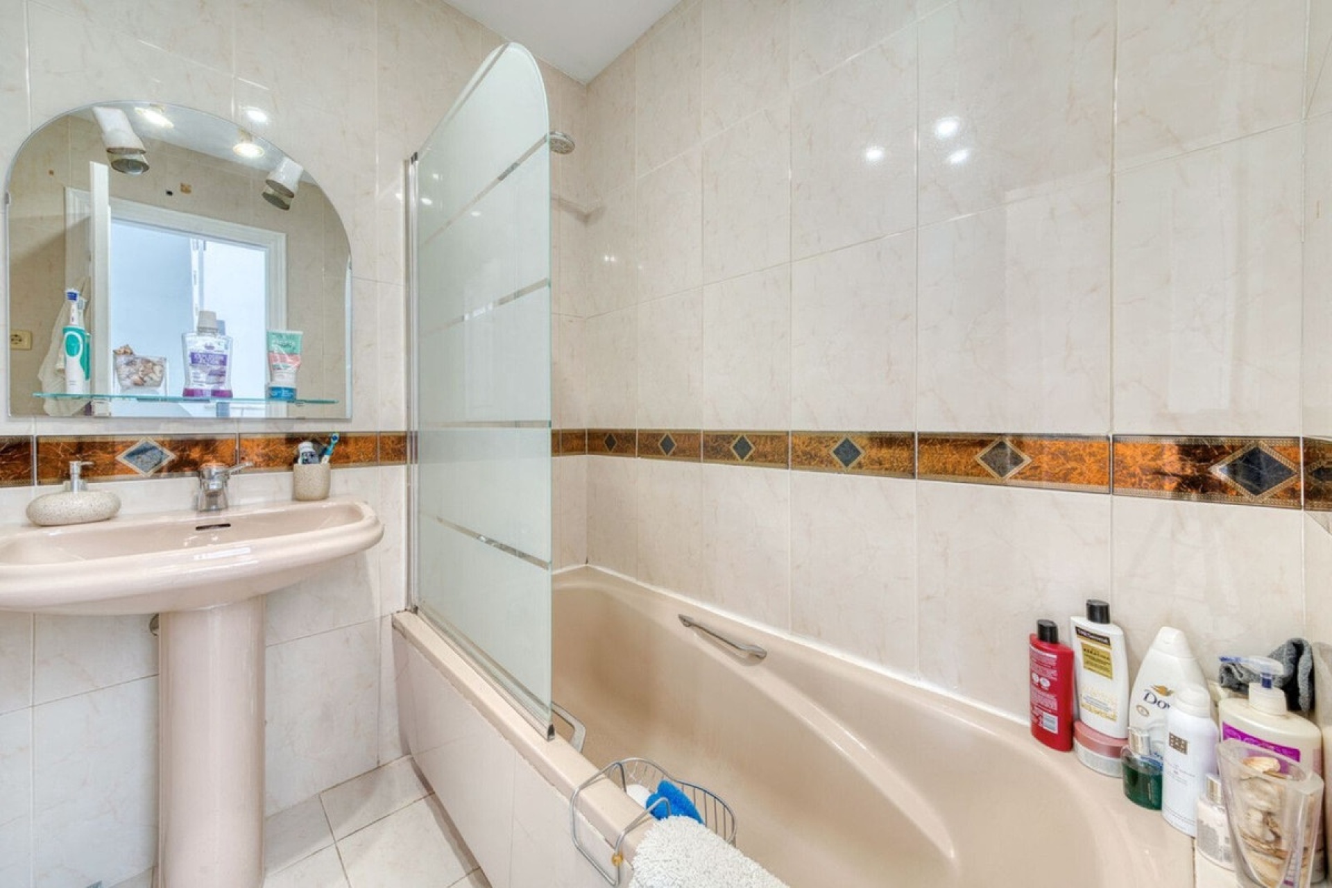 Wiederverkauf - Town house - Estepona - Estepona Centro