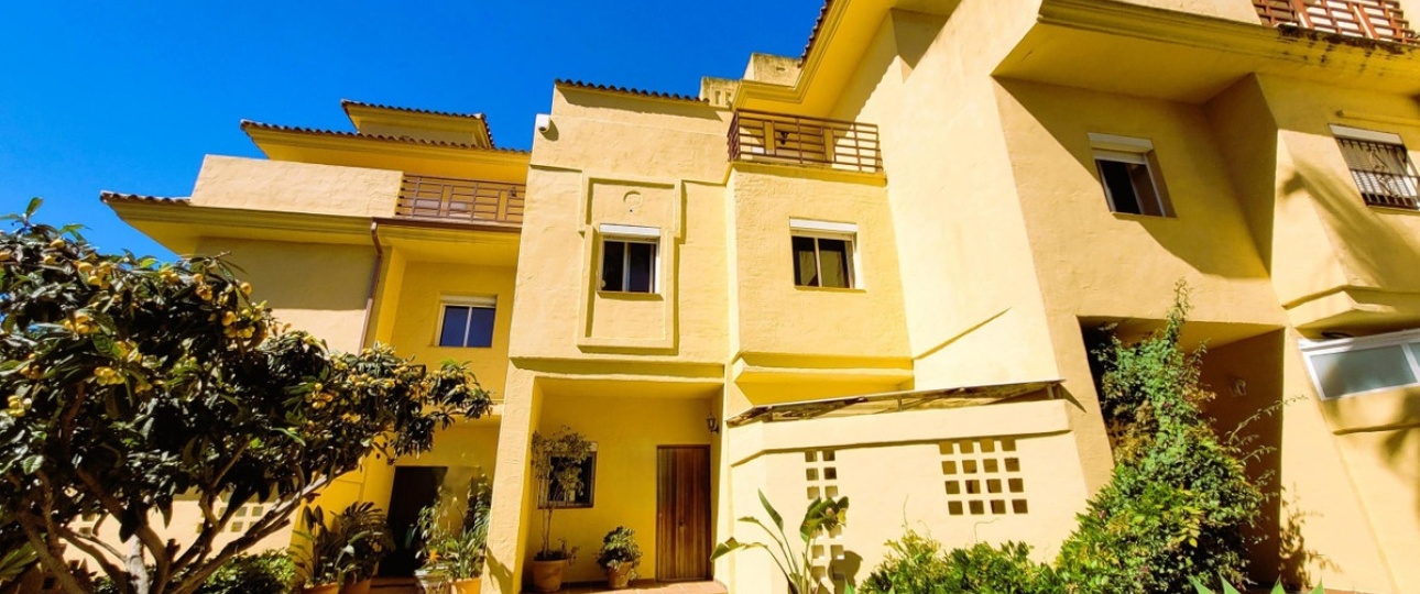 Wiederverkauf - Town house - Estepona - Estepona Centro