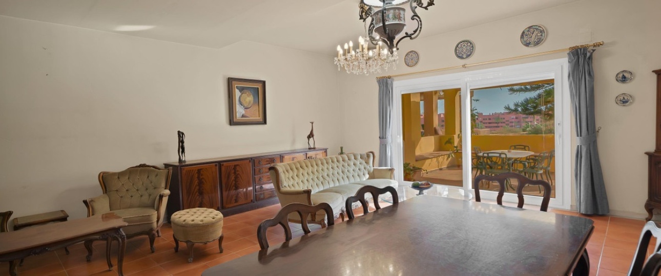 Wiederverkauf - Town house - Estepona - Estepona Centro