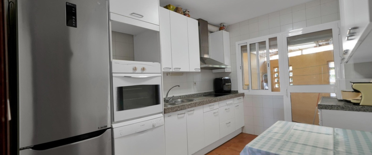 Wiederverkauf - Town house - Estepona - Estepona Centro