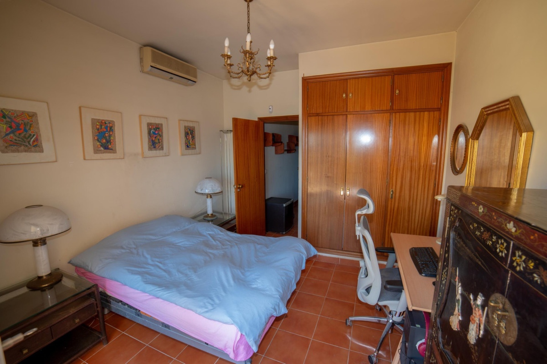 Wiederverkauf - Town house - Estepona - Estepona Centro