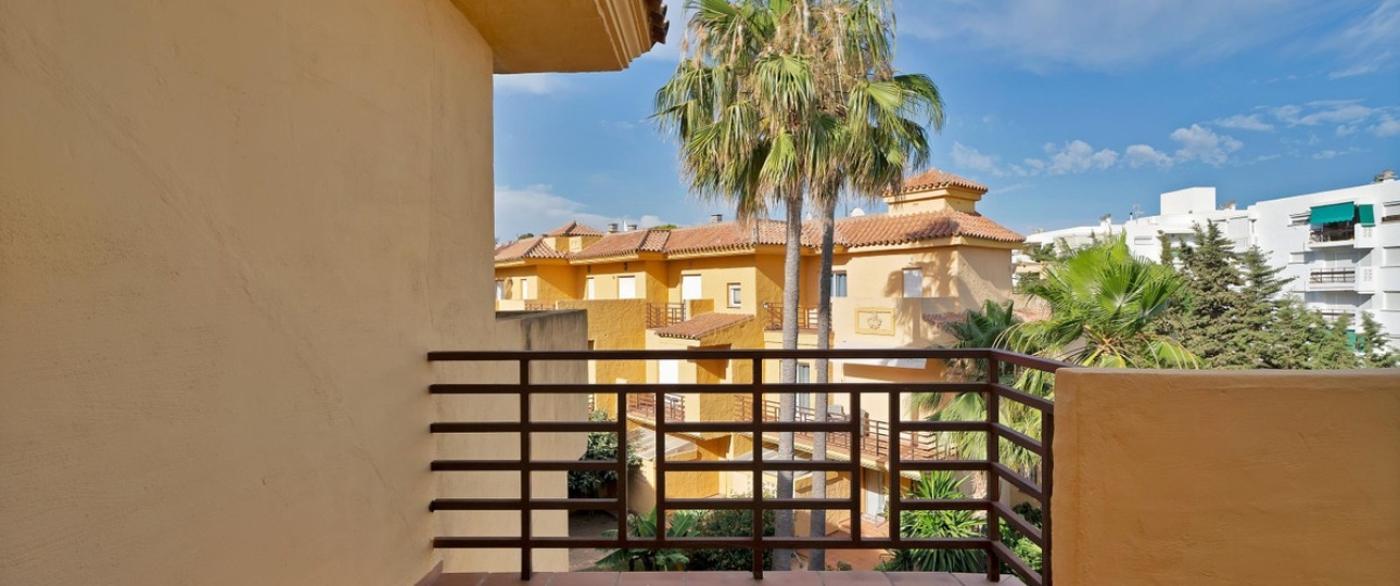 Wiederverkauf - Town house - Estepona - Estepona Centro