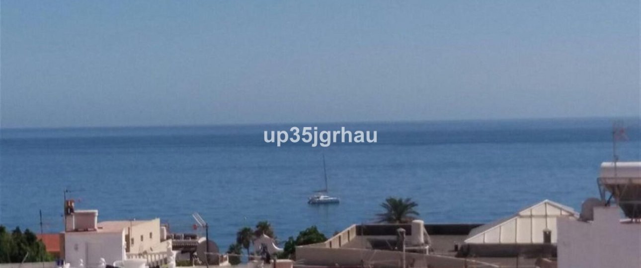 Wiederverkauf - Town house - Estepona - Estepona Centro