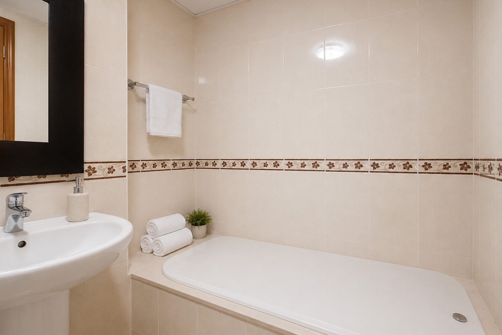 Wiederverkauf - Town house - Estepona - Estepona Centro