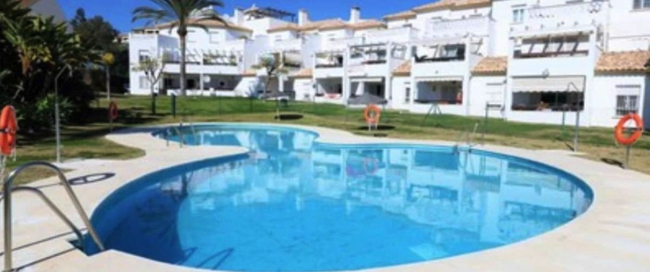 Wiederverkauf - Town house - Estepona - Estepona Centro